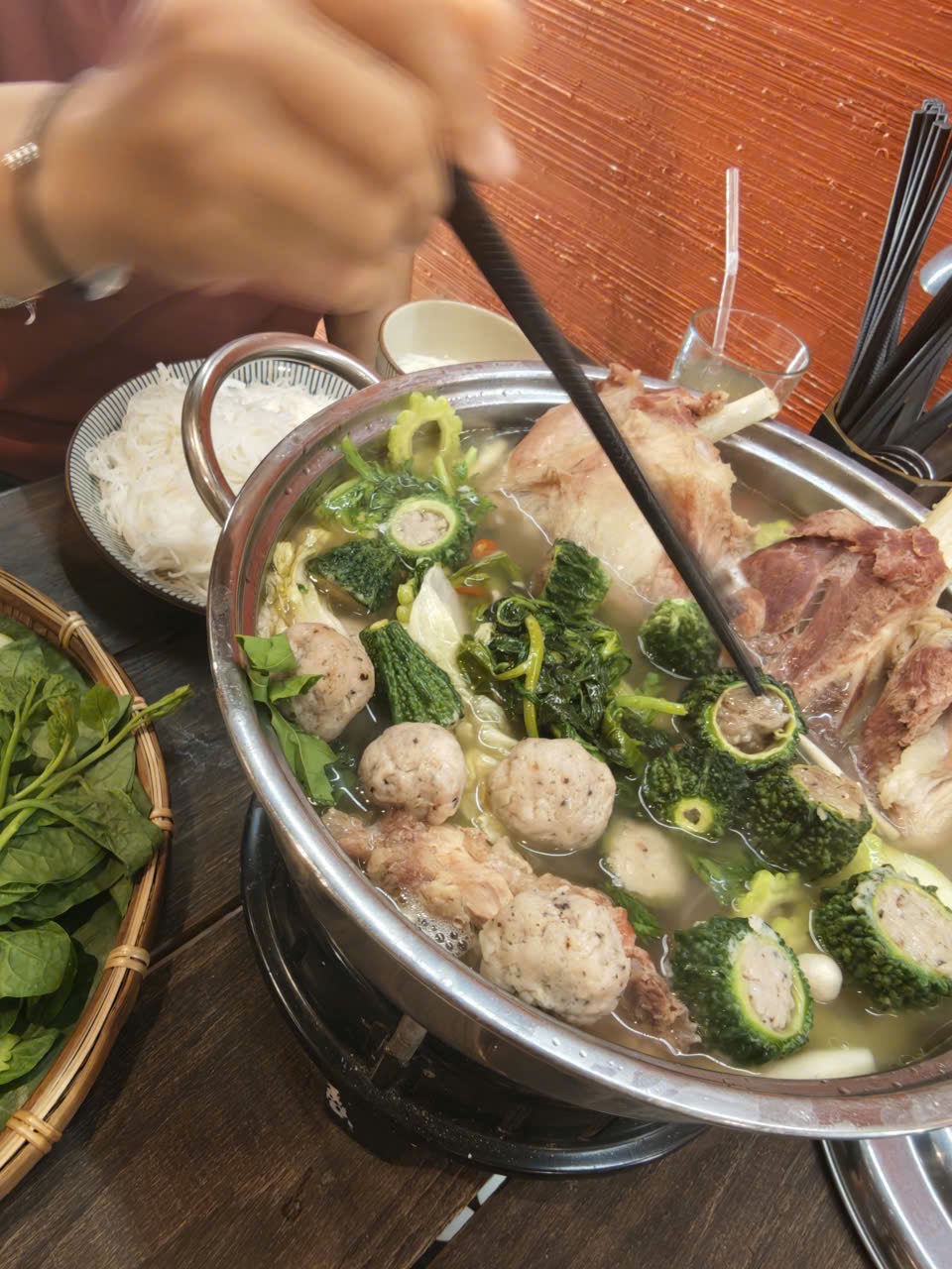 Ngan Cháy Tỏi Gia Truyền Phố Cổ